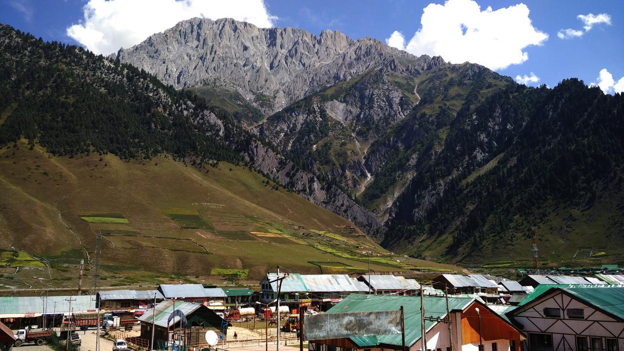 Hotel Glacier Heights Sonāmarg Εξωτερικό φωτογραφία
